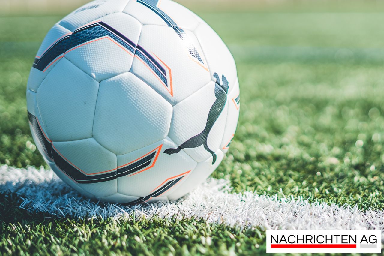 Bayern-Talent Urbig überrascht Müller mit Latte-Wette und Siegerlächeln!